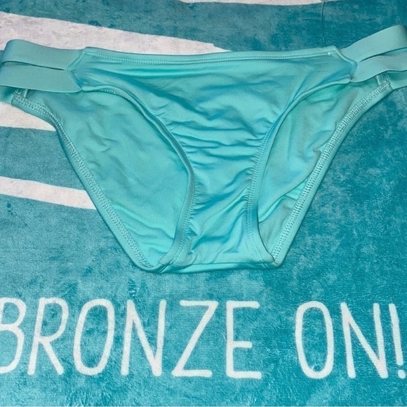 NWOT Mossimo blue green bikini bottom only -medium - Picture 1 of 8